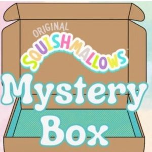 SQUISHMALLOWS Surprise Box: 1 Blind bag & 1 Plush 7.5“
